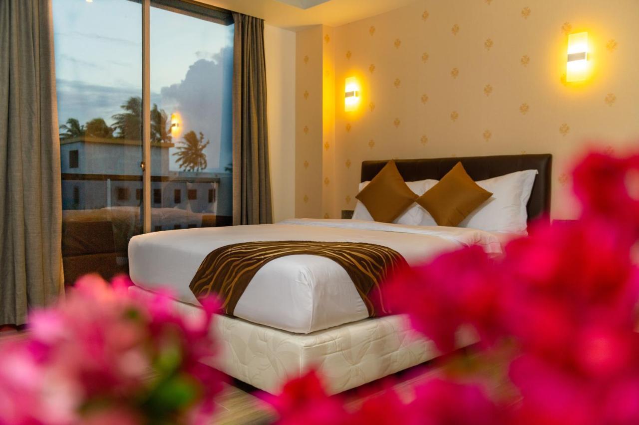 Ari Grand Hotel & Spa Dhangethi Esterno foto