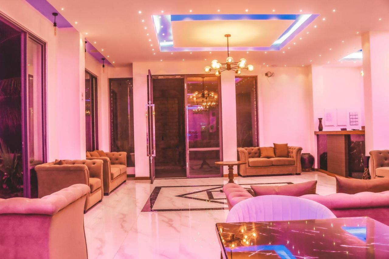 Ari Grand Hotel & Spa Dhangethi Esterno foto